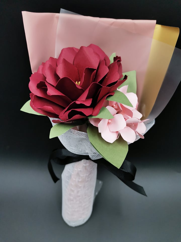 PAPER FLOWER 11 – Welcome